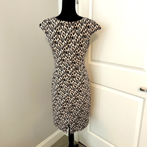 TAHARI ARTHUR S. LEVINE LEOPARD PRINT - Picture 2 of 4